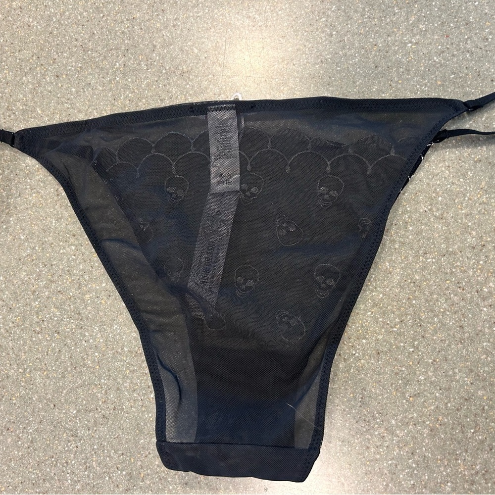 Adore me 2 pair panties NWT - Picture 7 of 7